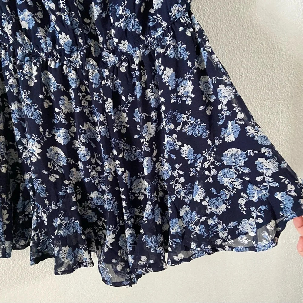 Jodey Floral Off the Shoulder Smocked Romper Large Boho Chic - Picture 5 of 15